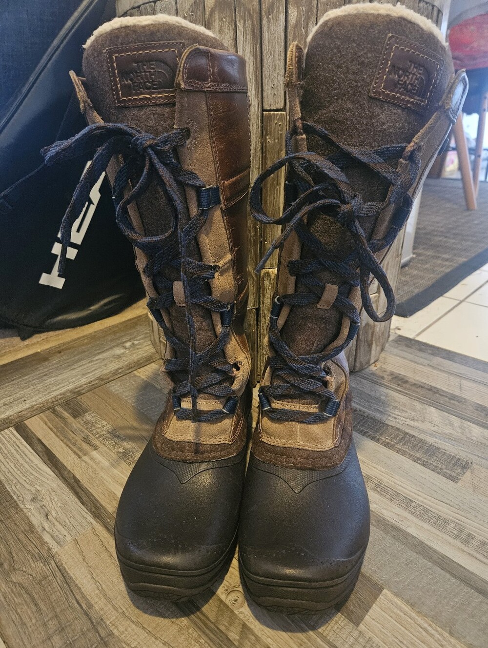 The North Face Shellista winter boots. 8.5
